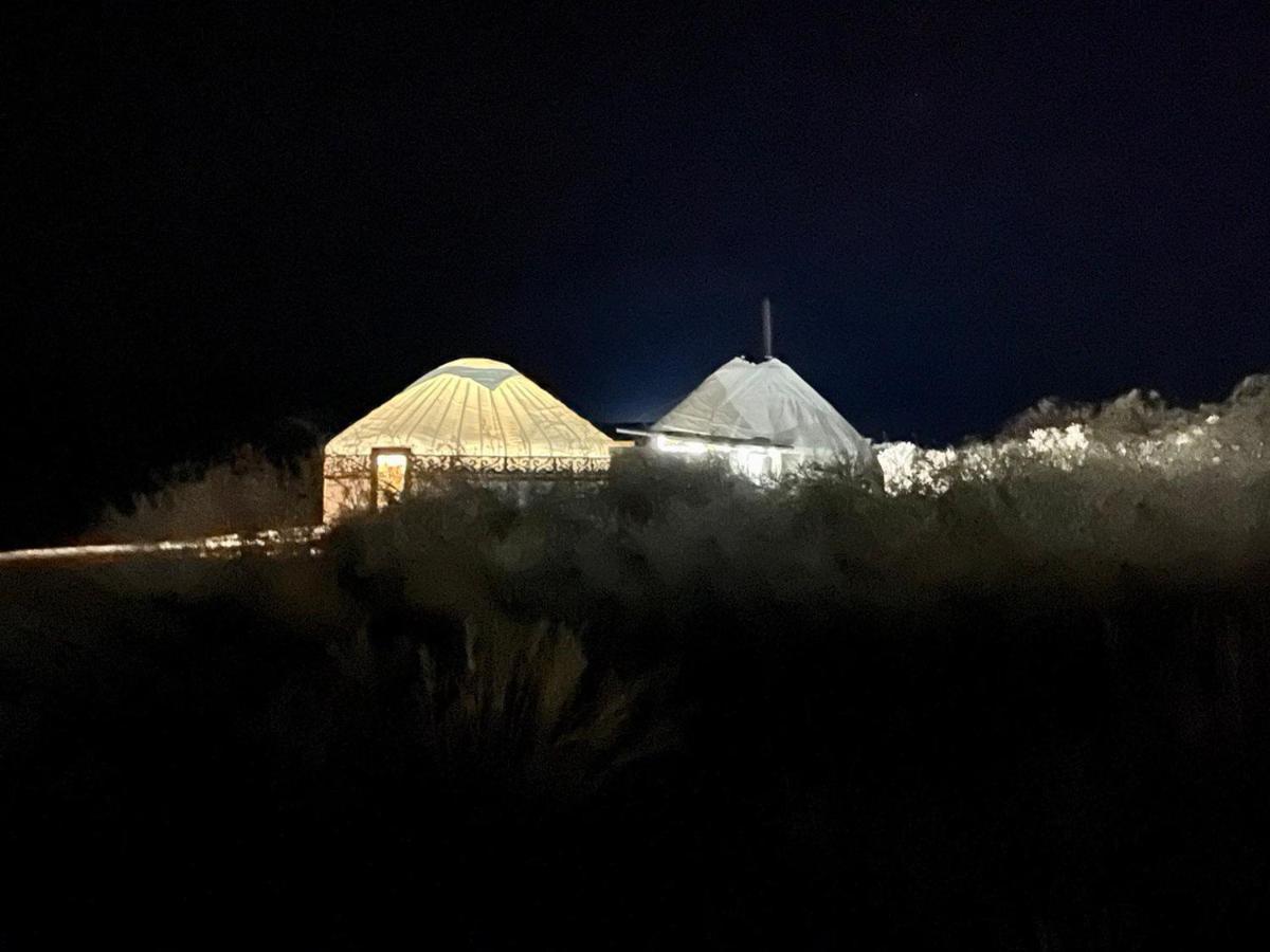 Ak-Tengir Yurt Resort Tossor Exterior photo